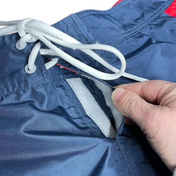 Boston Red Sox Mens Sz XL Swim Trunks Board Shorts G-III Carl Banks MLB Blue Red - Picture 8 of 15